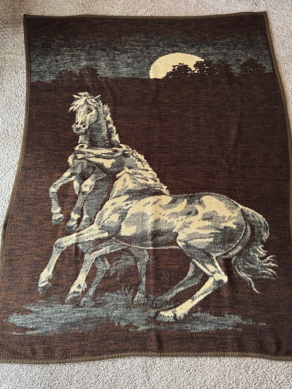 REVERT Running Galloping Horse RARE Blanket Throw 71x54” Reversible Spain Fuzzy